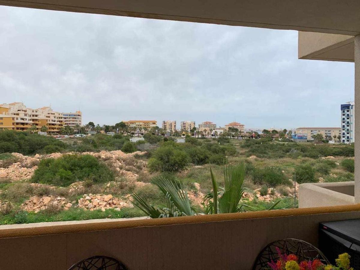 Acogedor Apartamento Al Lado De La Playa Αλικάντε Εξωτερικό φωτογραφία
